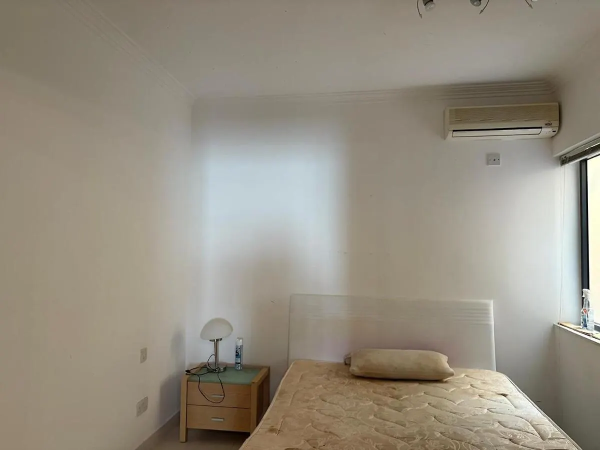 Spacious 3 Bedroom Apartment With Garden View In Paceville St. Julian's