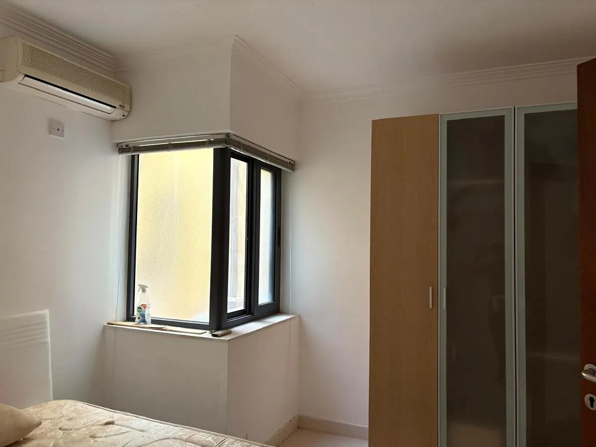 Spacious 3 Bedroom Apartment With Garden View In Paceville St. Julian's